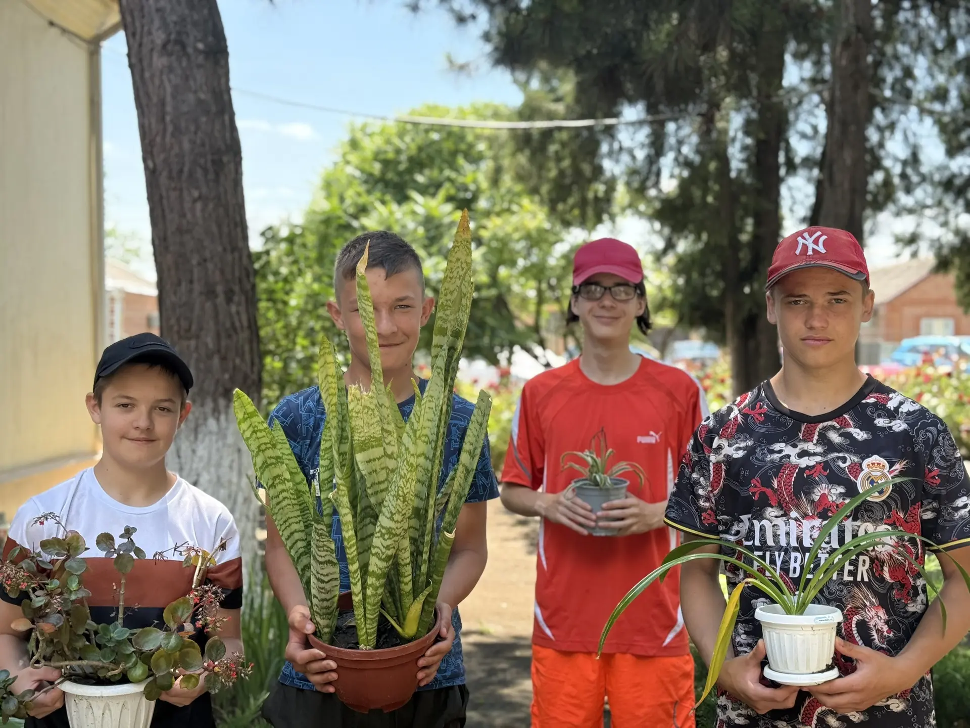 👦🏼ДЕНЬ СЕМЬИ👧🏻

🌼 В нашем лагере ЛТО прошел замечательный День семьи, который объединил детей, 