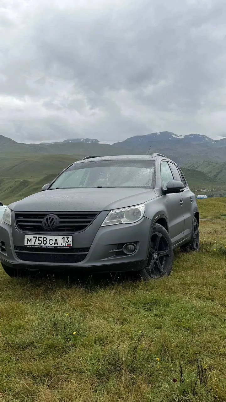 Volkswagen Tiguan 2010г. Пробег 270000, Двигатель 2.0 бензин- обслужен ,масла фильтра з...