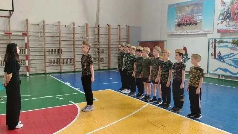 ДНЕВНИК ЗАРНИЦЫ 2.0        Школьный этап ⚡️  ✨ В пятницу 20 марта команды учащихся 4-х классов прошл