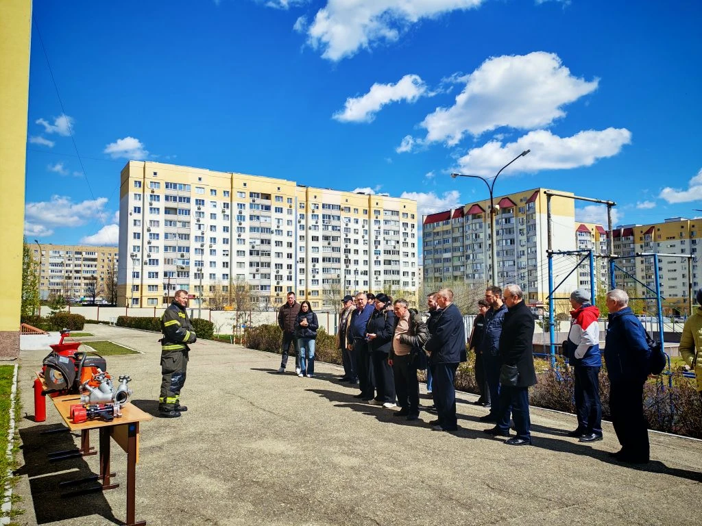 29 апреля на базе МАОУ «МБЛ» проведены районные показательные занятия  «День защиты детей». Участник