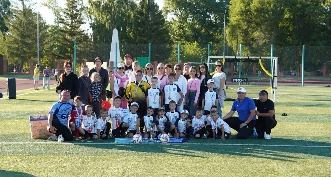 В Марксе прошёл детский футбольный турнир «Volga Cup», приуроченный ко Дню города!