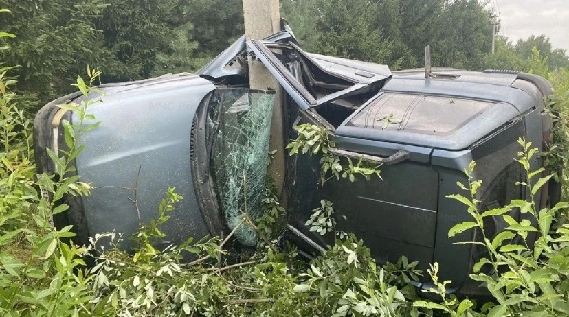 В Александровском округе легковушка врезалась в столб — водитель остался жив

Утром 30 июля на 5-м к