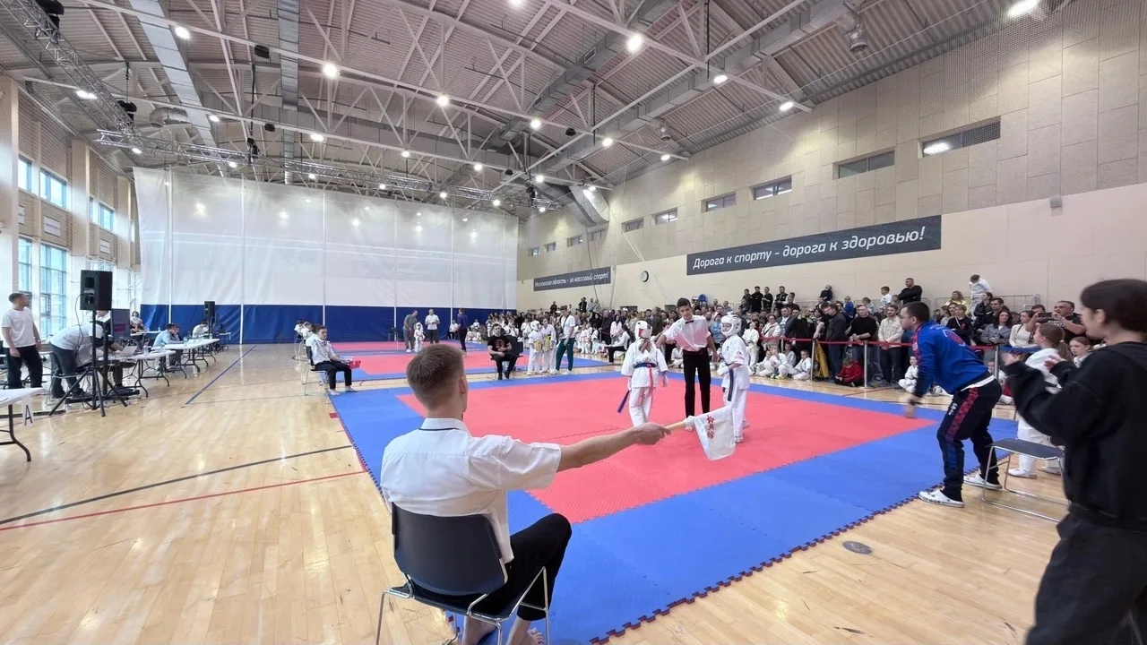 🥋 Мы продолжаем знакомиться с видами спорта, которые собирают спортсменов на Арене Мыт...