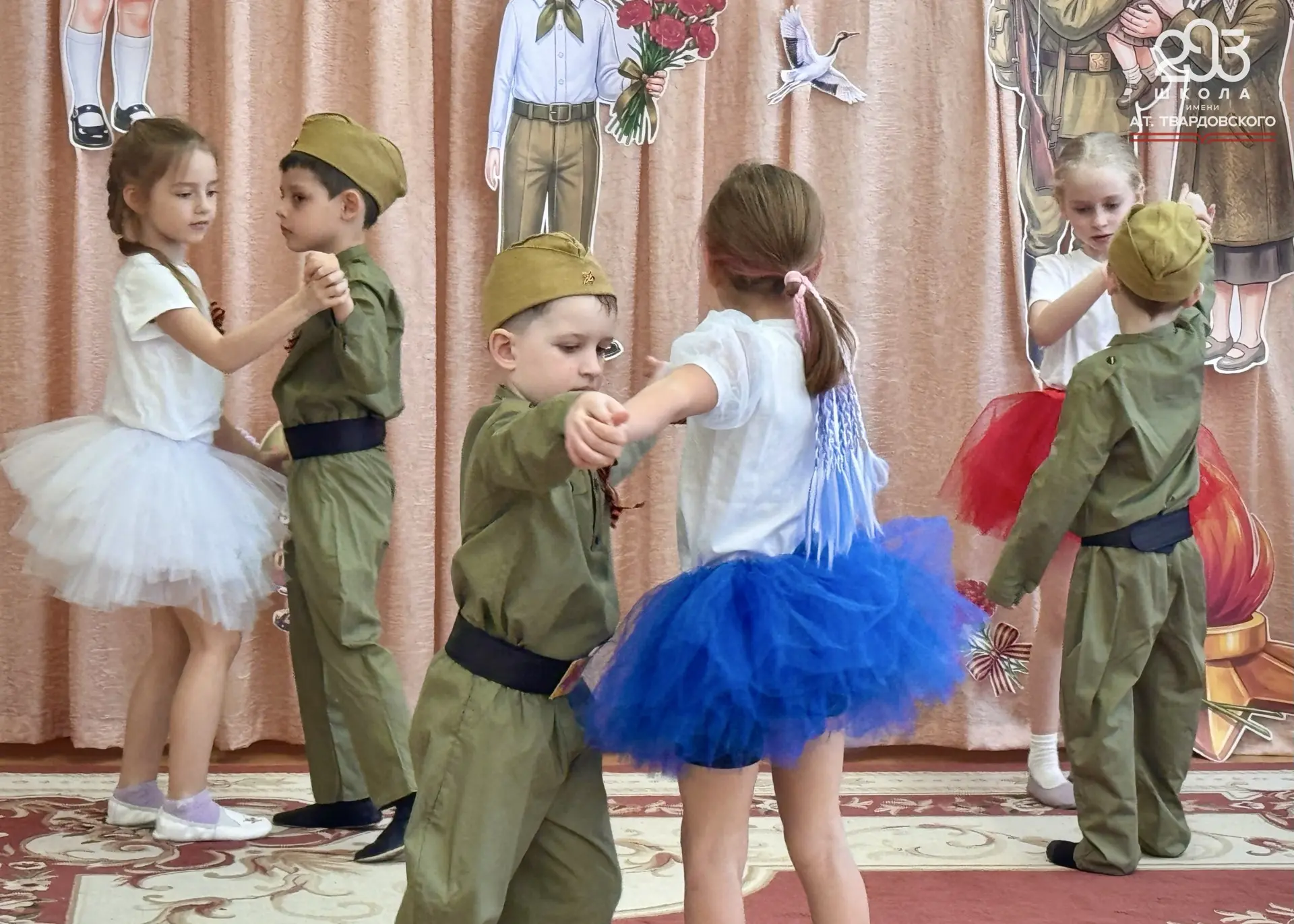 Ко Дню Победы🕊  ⭐ Всю предпраздничную неделю в нашем учебном корпусе на Ярославской, 19, корпус 1 ца