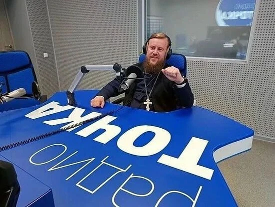 📻 В эфире Радио «Точка» — очередной выпуск программы «Вопросы священнику»
