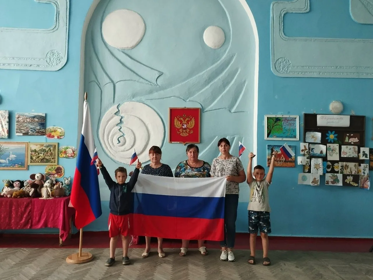 ✅День государственного флага Российской Федерации ежегодно празднуют 22 августа. Клуб 2...