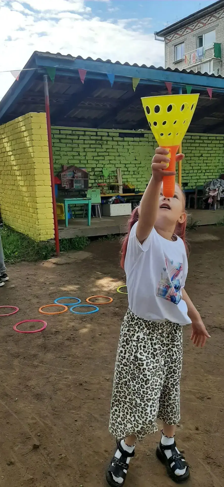☀️ Лето — прекрасное время для прогулок и радости! ☀️

Группа «Ромашки» вовсю наслаждается тёплыми д