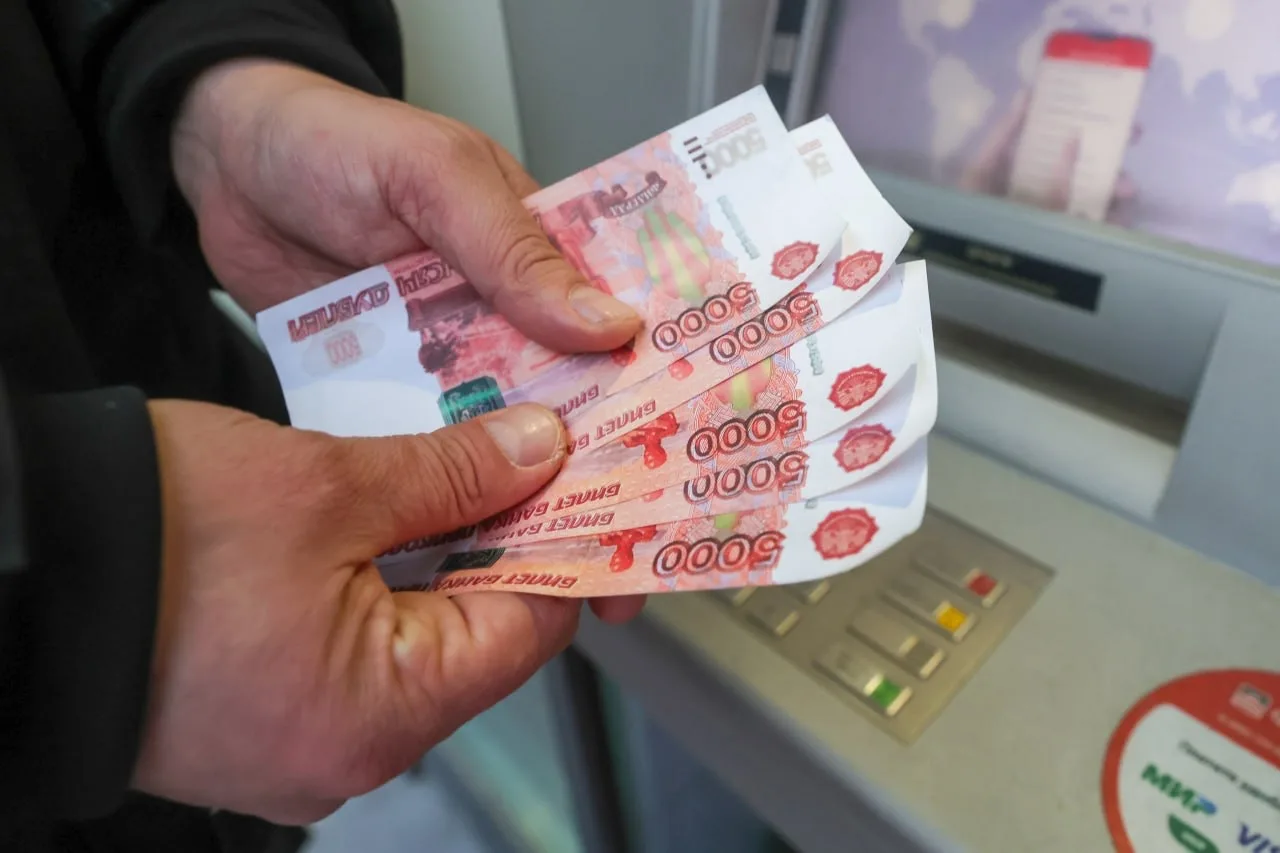 Россияне хотят зарабатывать по 240 тысяч в месяц