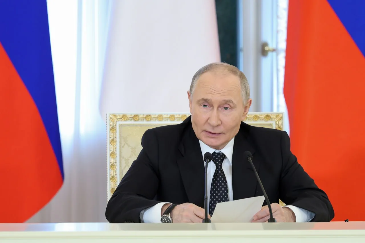 Владимир Путин направил приветствие участникам и гостям XVII Международного экономическ...