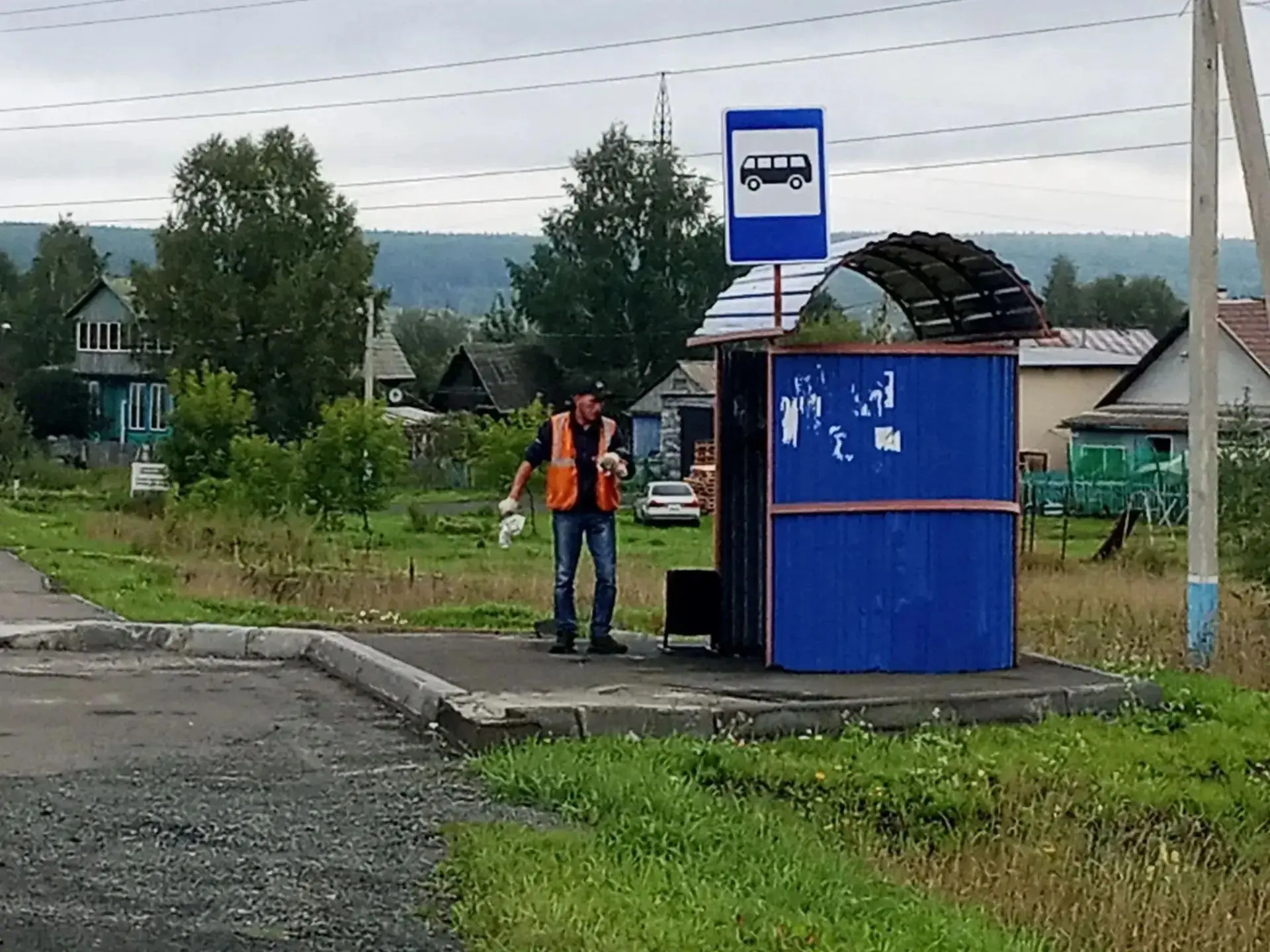 Уборка остановочных павильонов