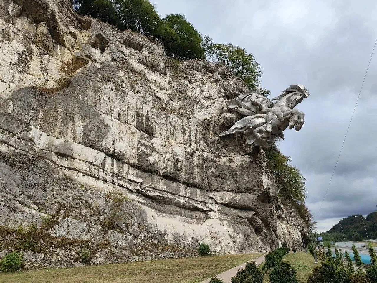 🏔️ Северная Осетия: Дикая Красота Кавказа ждёт Вас! 🏞️