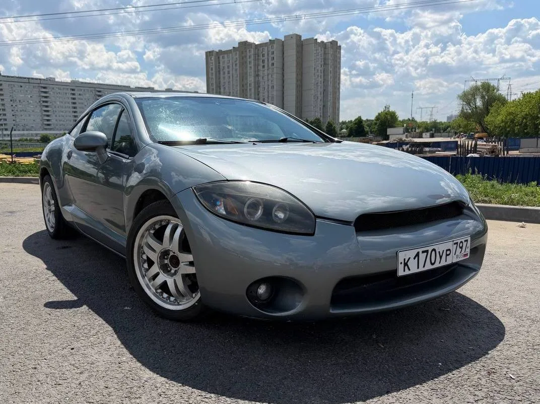 Mitsubishi Eclipse 4 (dk)
2.4 АКПП 2006 год

Мотор и коробка - хорошо
Ходовая спереди поскрипывает
К
