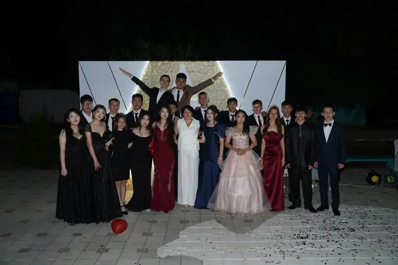 27 июня в нашей школе отгремел выпускной вечер! 🎓✨