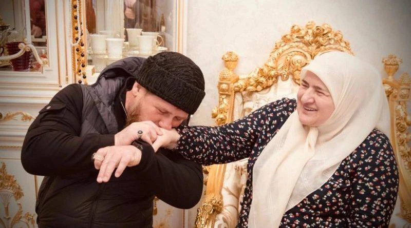 Ассаламу Iалайкум!   Дорогие друзья, от всего сердца поздравляю Главу Чеченской Республики, Героя Ро