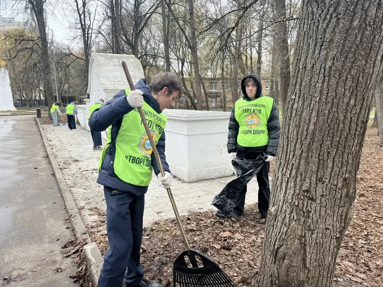 🇷🇺 ВОЛОНТЕРСКИЙ ОТРЯД ИТШ «ТВОРИ ДОБРО» ПРИНЯЛ УЧАСТИЕ В МЕМОРИАЛЬНО-ПАТРОНАТНОЙ АКЦИИ!   Мероприяти