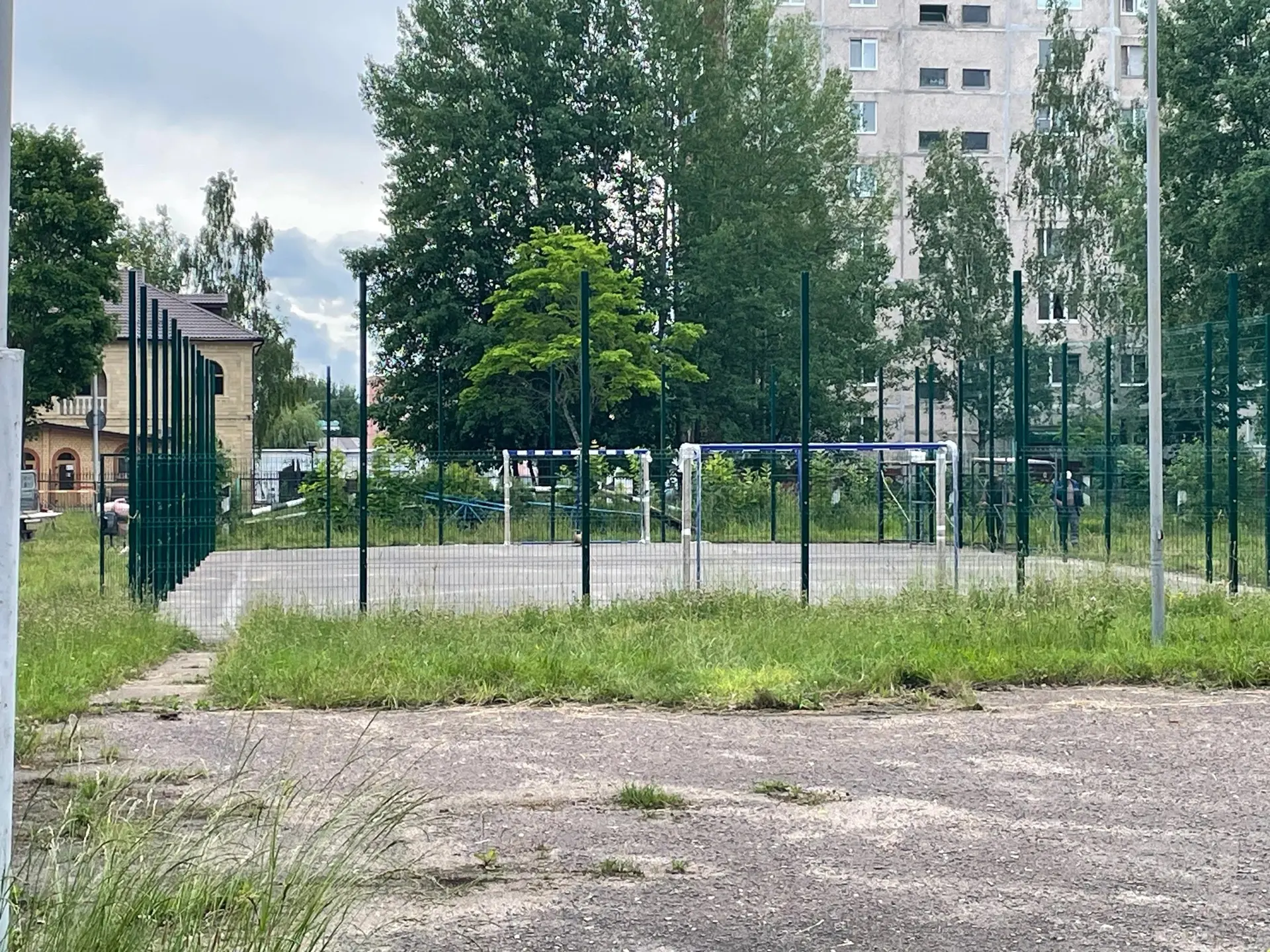 🚀 Старт работ по установке новой спортивной площадки.

Это стало возможным благодаря победе нашего 