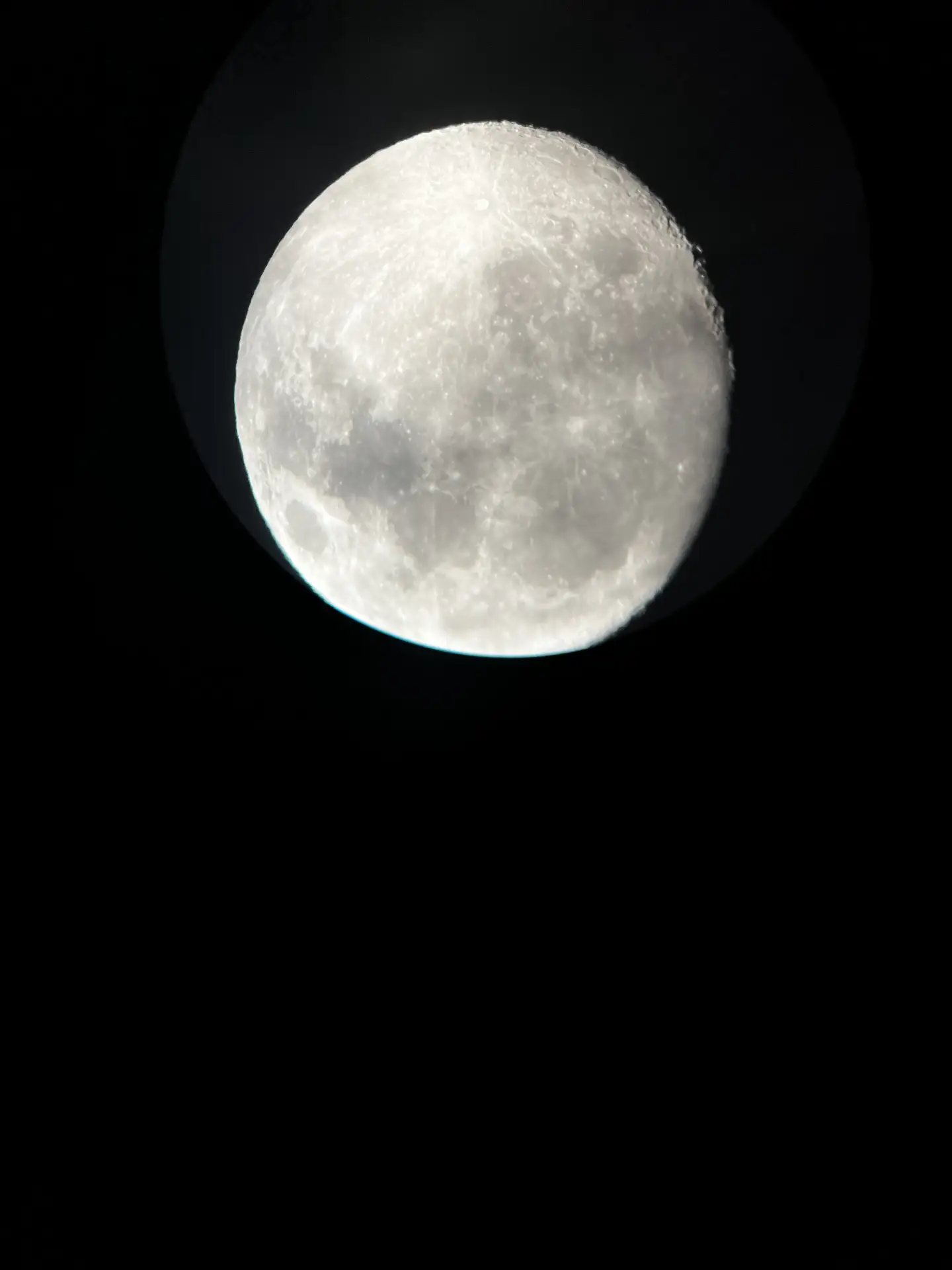 🌕 Луна сегодня радует!