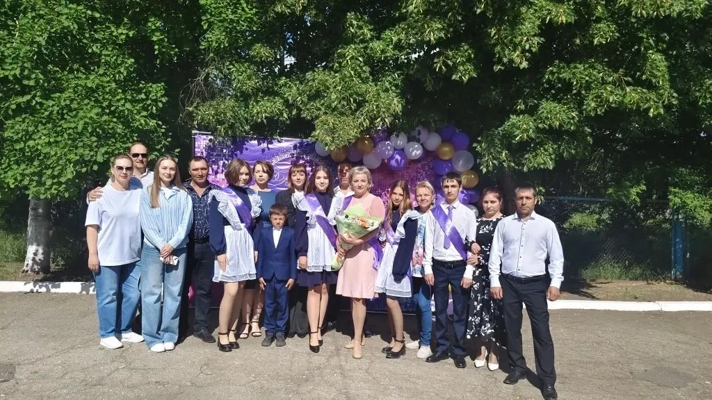 Сегодня в нашей школе состоялась торжественная линейка, посвящённая долгожданному событ...