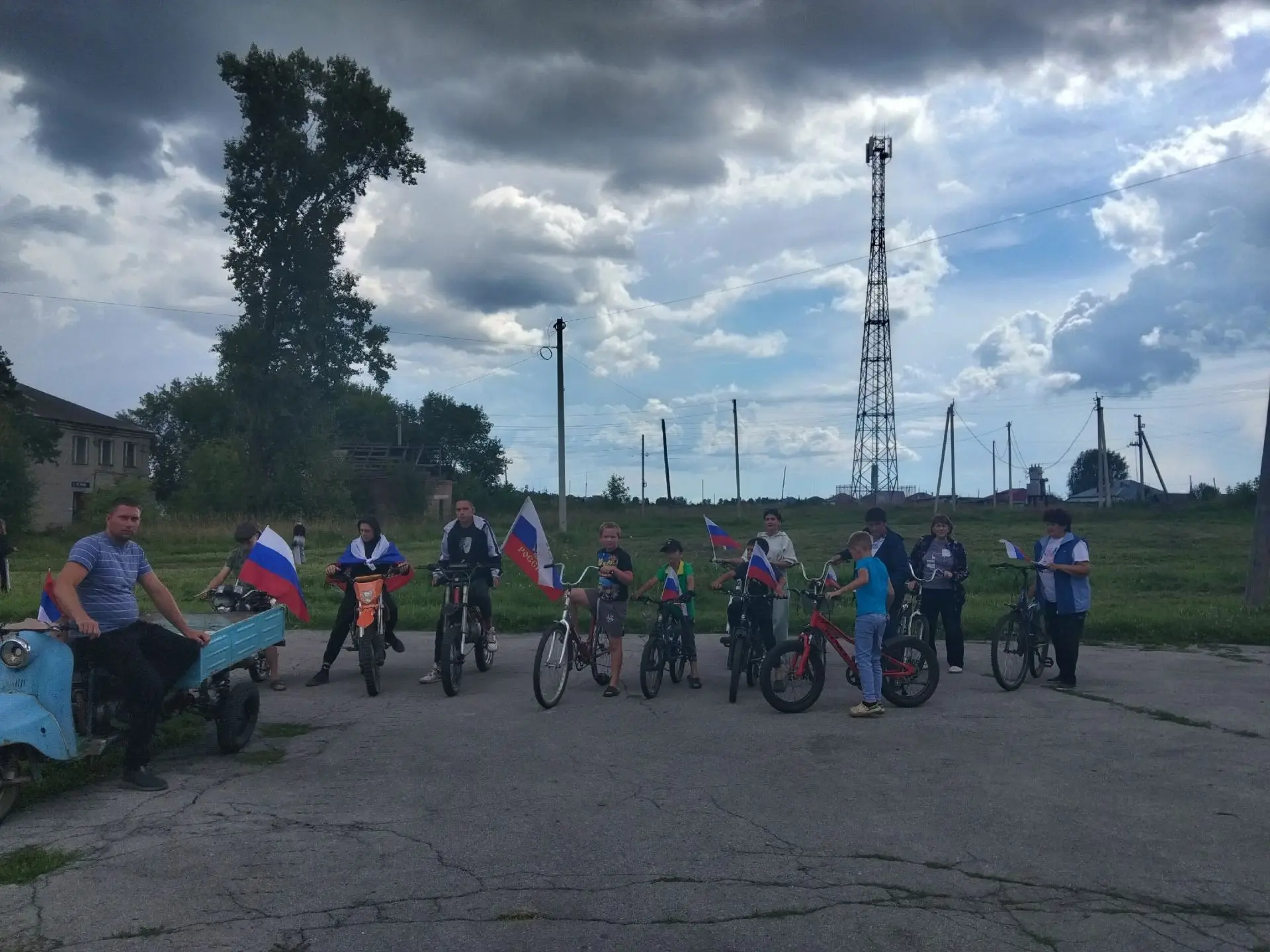 Ежегодно 22 августа наша страна отмечает важный праздник — День Государственного флага ...