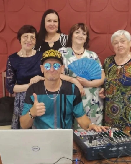 🎉 Вчера, 10 июня, в преддверии праздника — Дня работников текстильной и легкой промышленности — в к