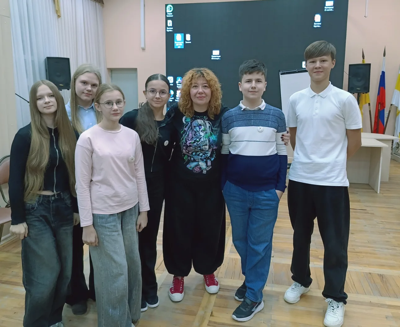 🎭Сегодня у нашего театра был особенный день! Ребята отправились на мастер-класс к Мари...