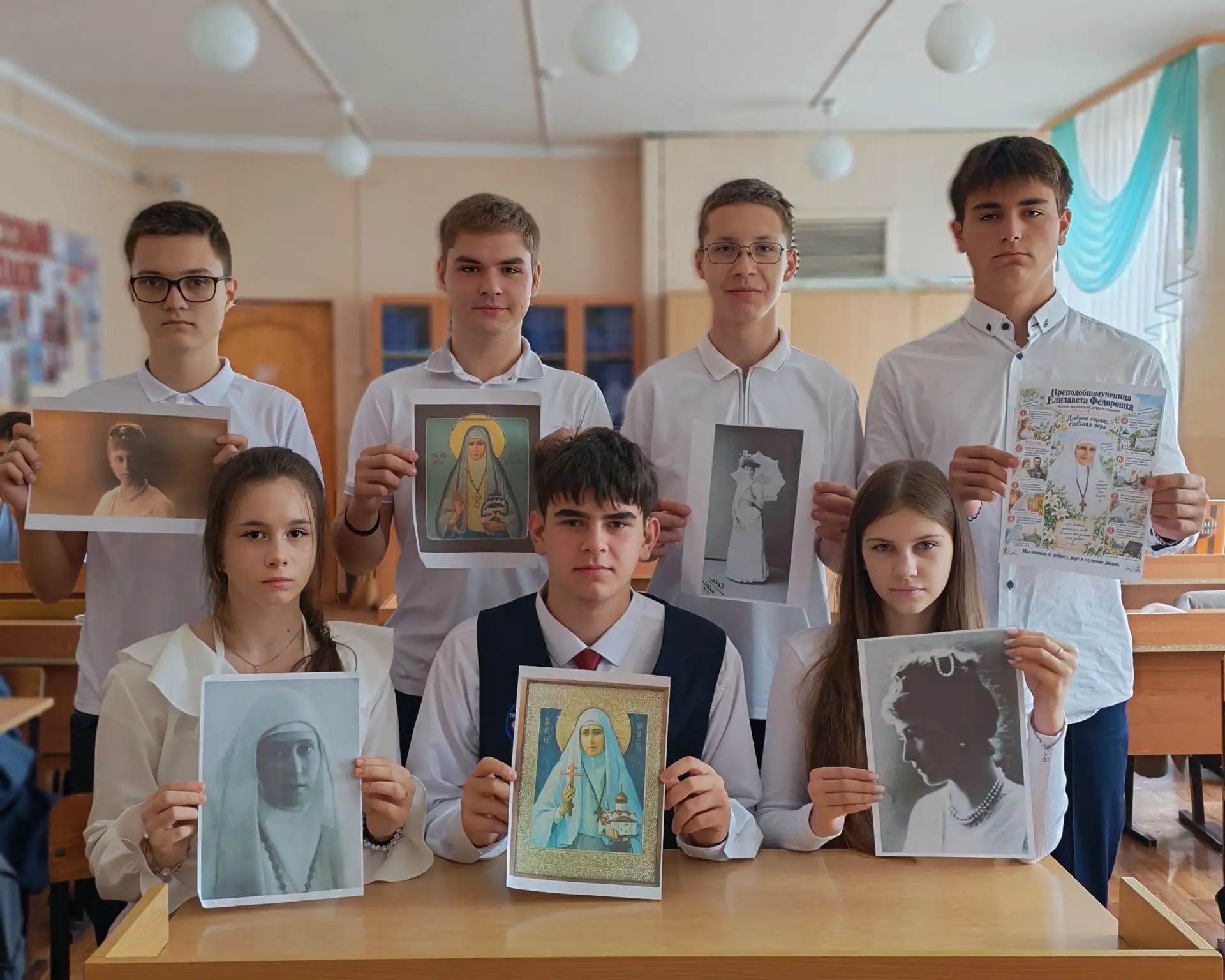 Формируя ценности в подрастающем поколении, важно не быть голословными. Абстрактные при...