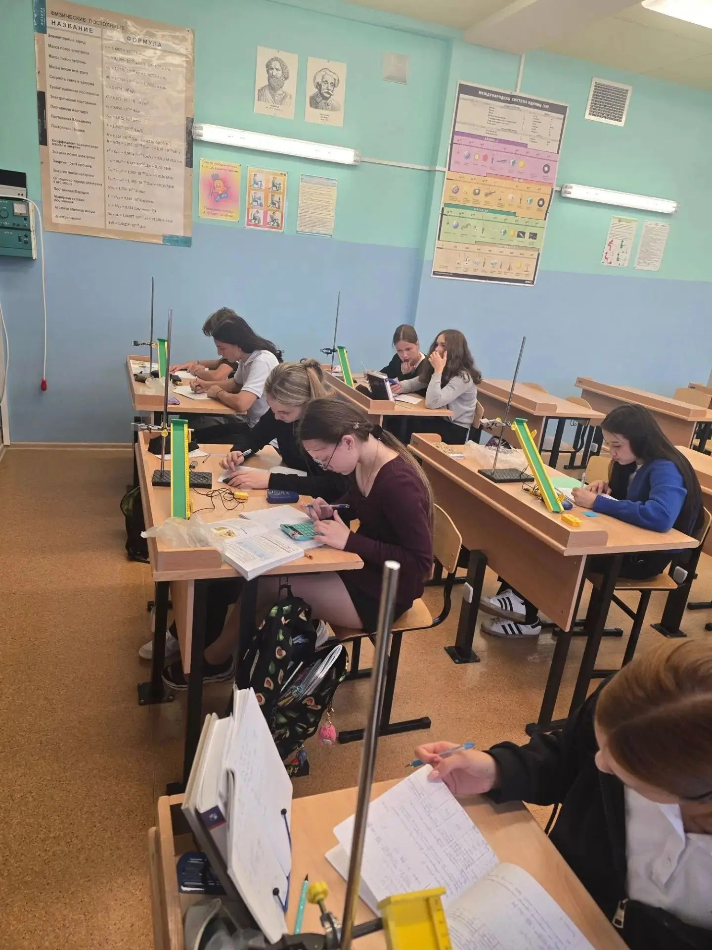Рубрика «На уроке...»: Гравитация, на старт! 🛝