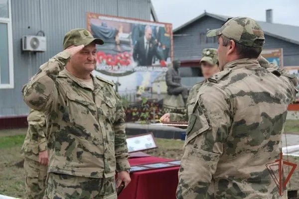 Командующий ОГВ(с) поздравил военнослужащих и сотрудников с годовщиной образования сил ...