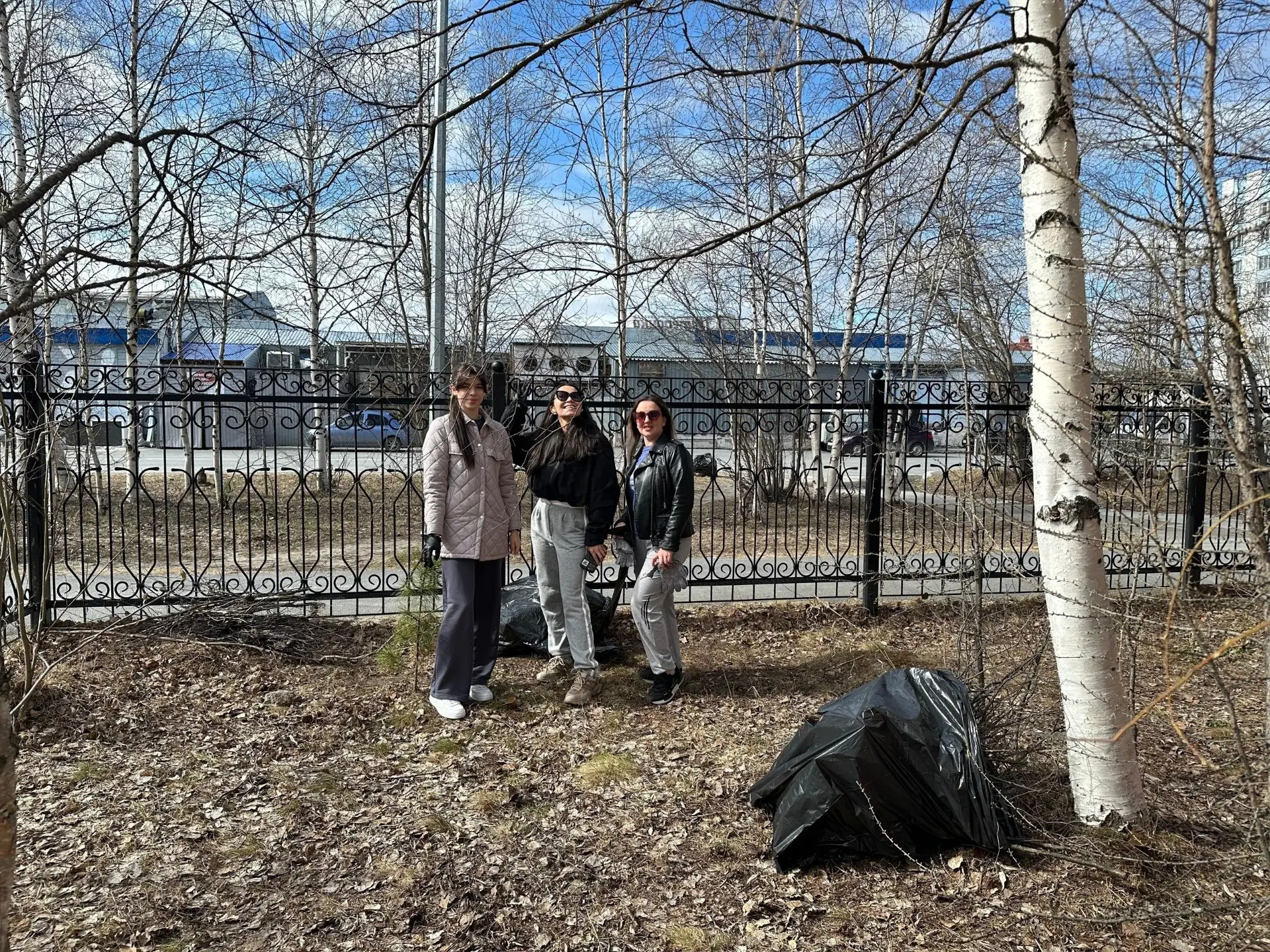 🌱Сегодня коллектив школы принял участие во Всероссийском субботнике "Зелёная весна-202...