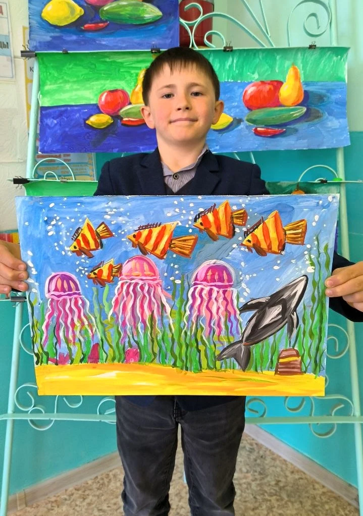 🐳🐙🐬Рисунки с внутришкольной выставки "Подводные чудеса"🐬🐠🐡