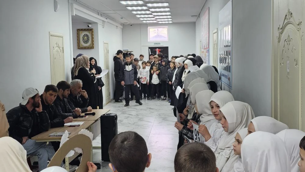 В МКОУ «Мекалинская СОШ» торжественно отметили 81-ю годовщину Великой Победы