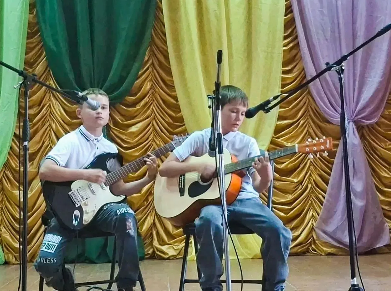 Детское творчество безгранично, уникально, и возможности его велики. В нём нет правил и...