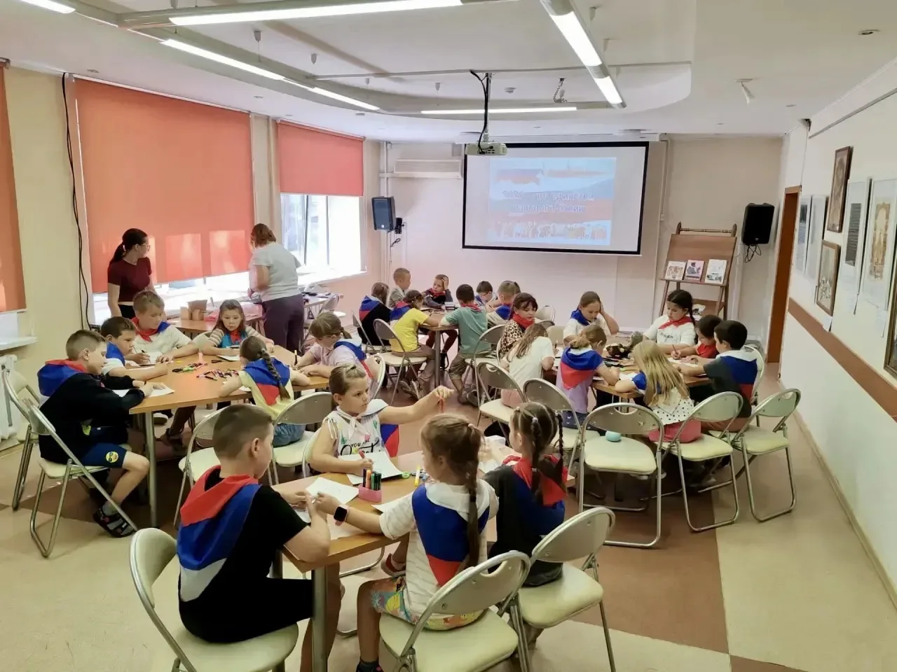 Активные будни нашего лагеря продолжаются! 🌟

Вчера у ребят выдался насыщенный и познавательный ден