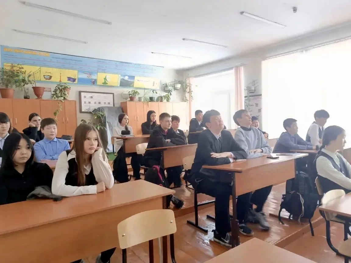 Твоя жизнь — твои правила! 🚀  В нашей школе прошла серия важных классных часов, посвященных самому ц