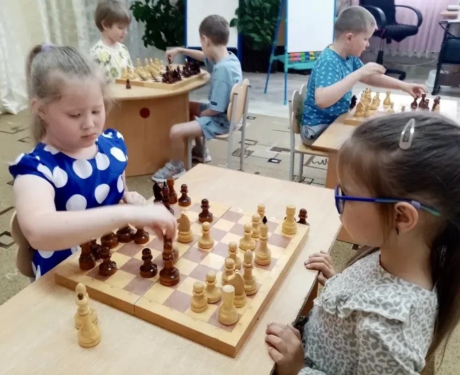 ♟️18 мая 2026 года в образовательных учреждениях Саткинского округа прошел масштабный Ш...