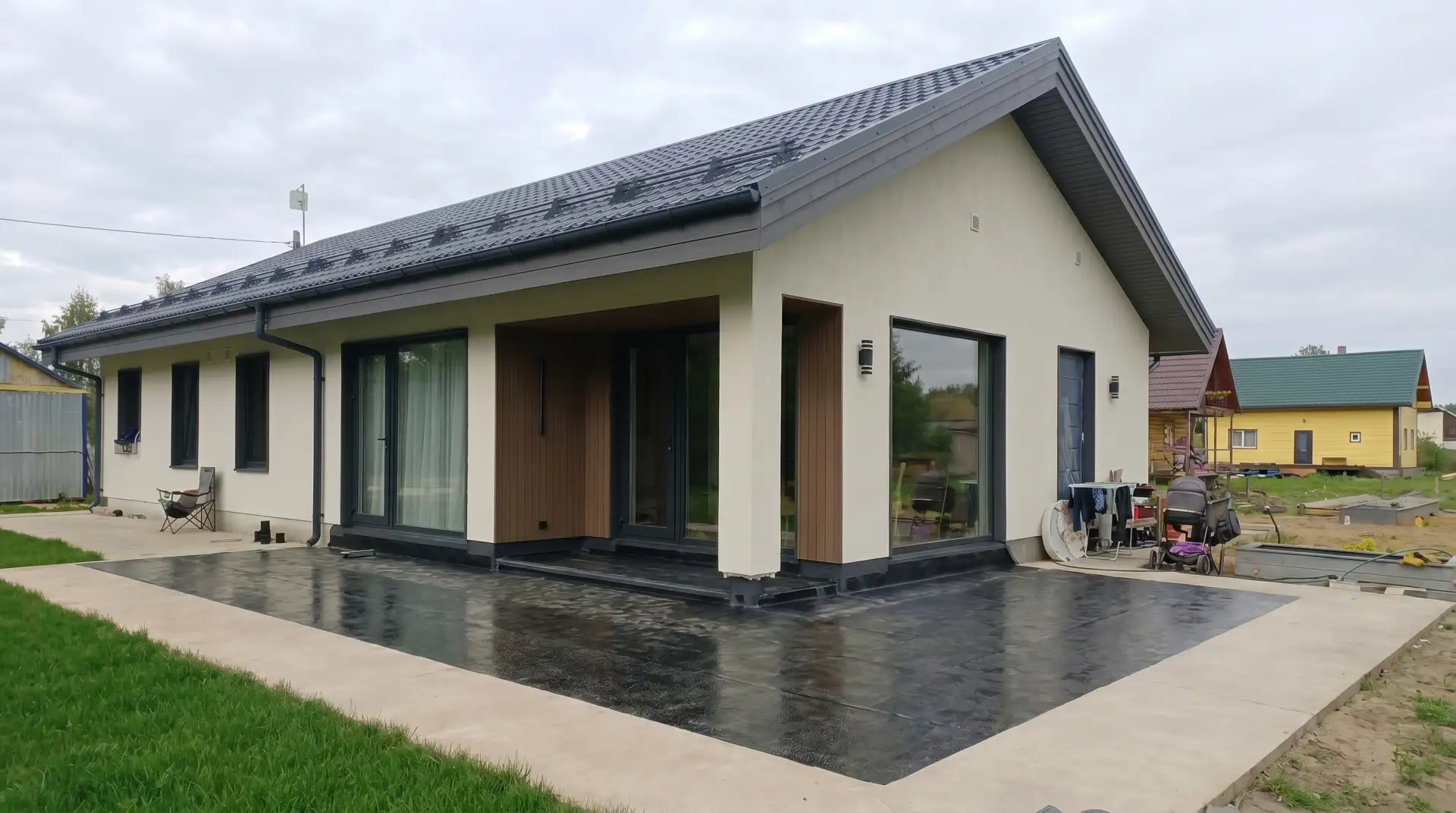 Приехали к нашему заказчику, который построил с нами дом Mikea 5 🏡