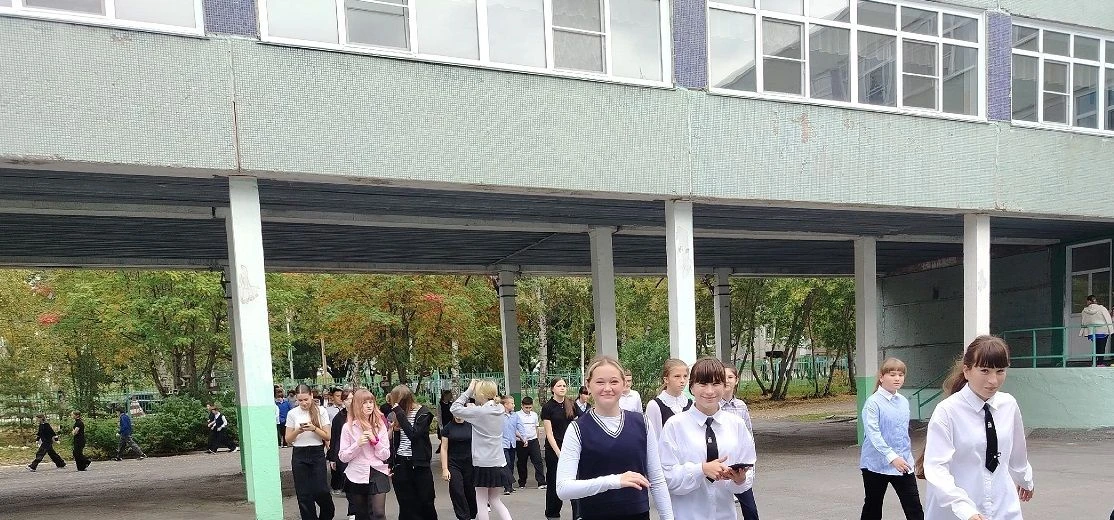 Тренировочная пожарная эвакуация в школе: безопасность в приоритете❗️