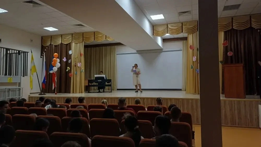 17 марта в нашей школе прошло удивительное выступление артистов филармонии на тему "Тайна третьей пл