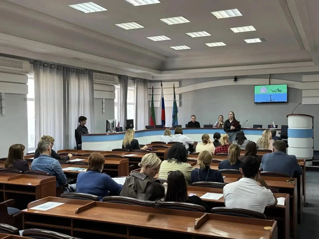 ‼️В городе Бердянск прошёл семинар по профилактике деструктивного поведения и буллинга ...