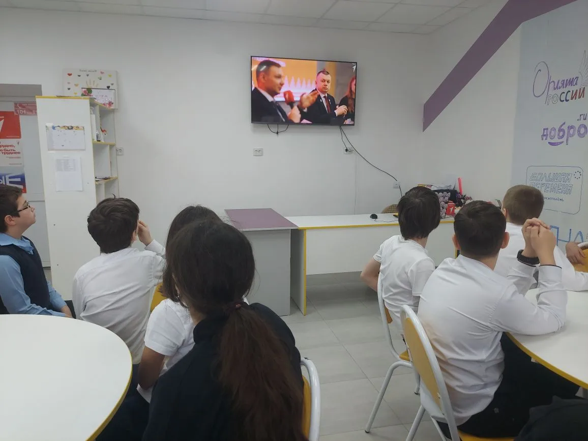 🇷🇺 День защитника Отечества: кибербезопасность в центре внимания  В преддверии 23 февраля навигаторы