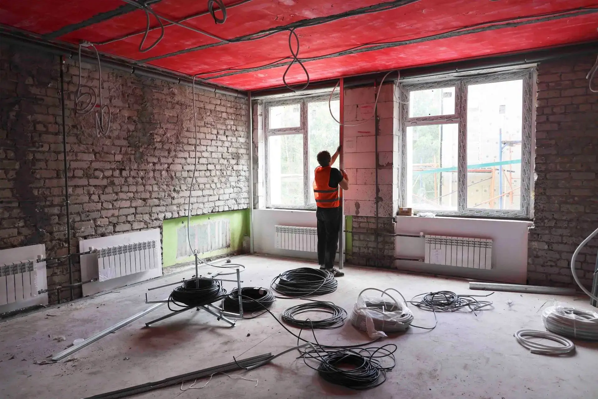 Важный этап на пути к обновлению! 🏫🔧