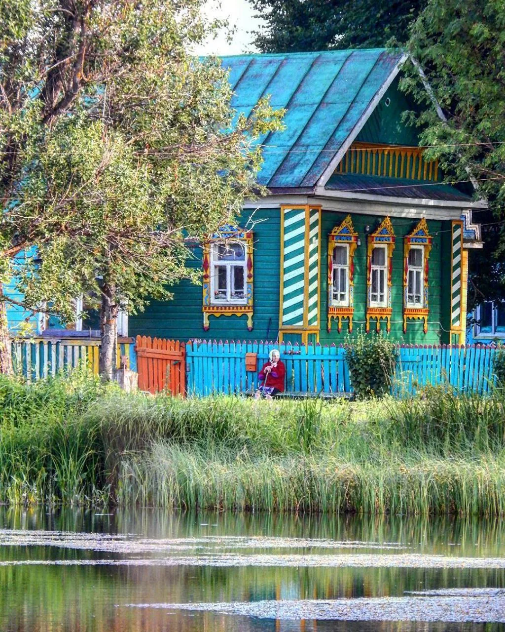 Самые лучшие и прекраснейшие вещи в этом мире нельзя увидеть или даже потрогать — их ну...