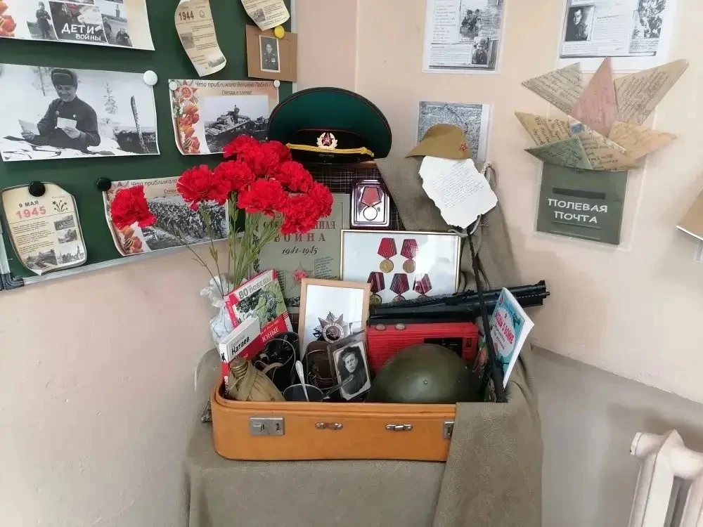 Уважаемые родители! 7 мая в 13:30 в актовом зале школы пройдет акция «Бессмертный полк»: Память, объ