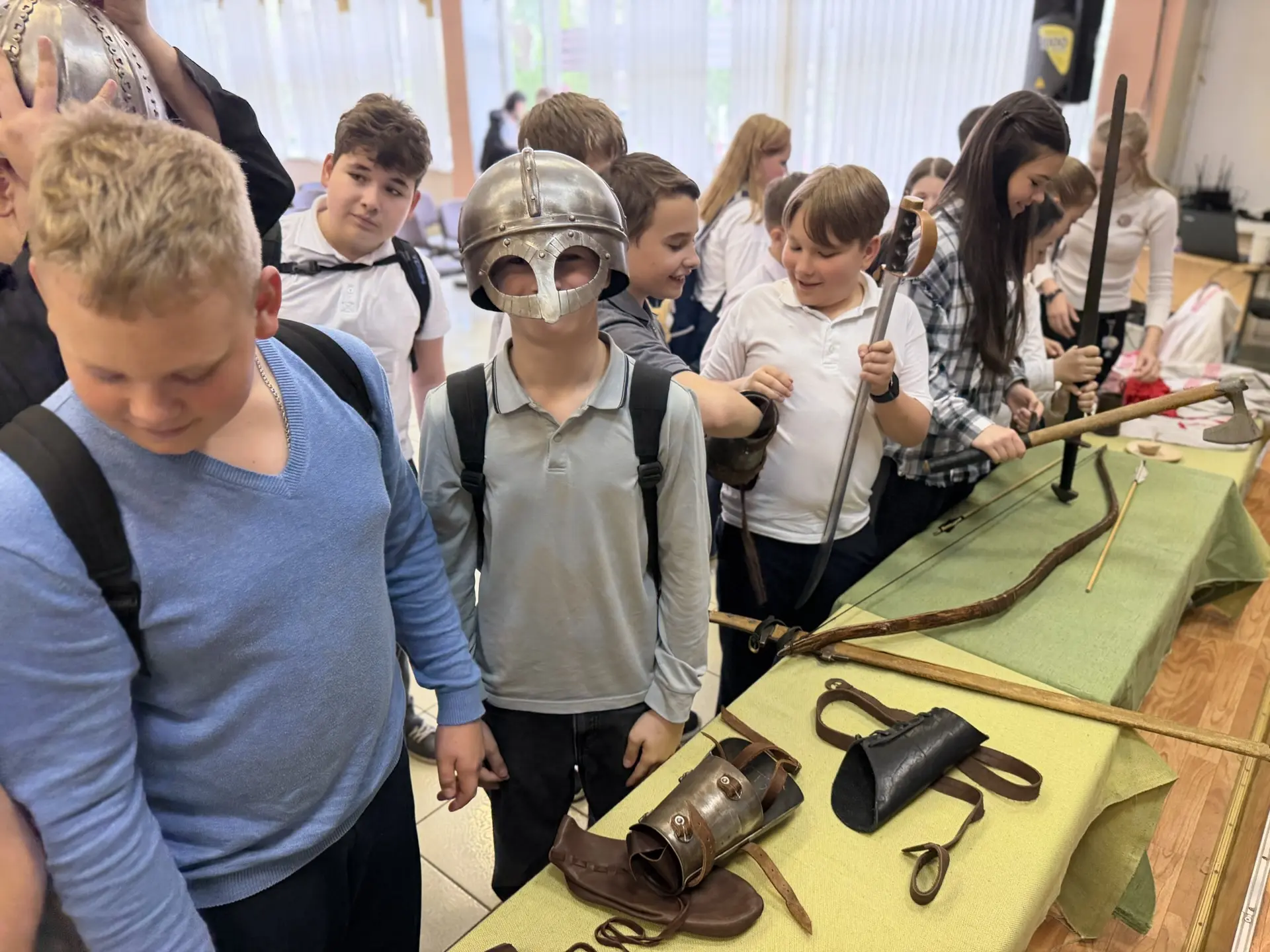 📜18 мая - Международный день музеев!  В нашей Школе № 20 им. Н.З. Бирюкова этот день прошёл по-насто