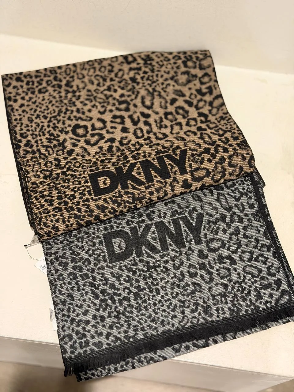 DKNY 🏷️ 3400+вес