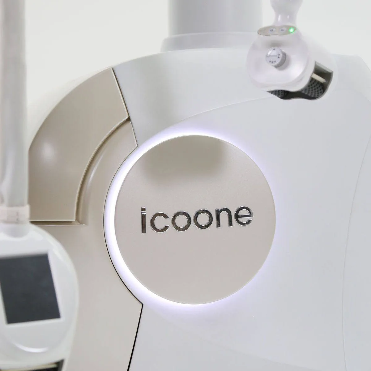 Теперь готовы развеять самые популярные мифы об ICOONE LASER