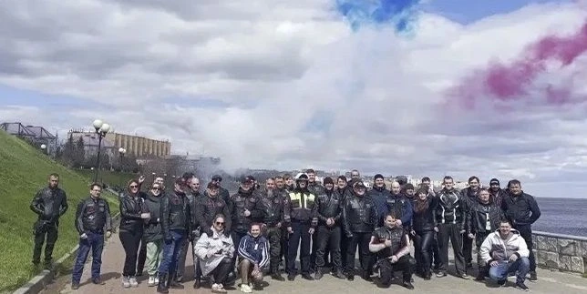 Мотоциклисты из Жирновска и Красного Яра приняли участие в профилактической акции «Вним...
