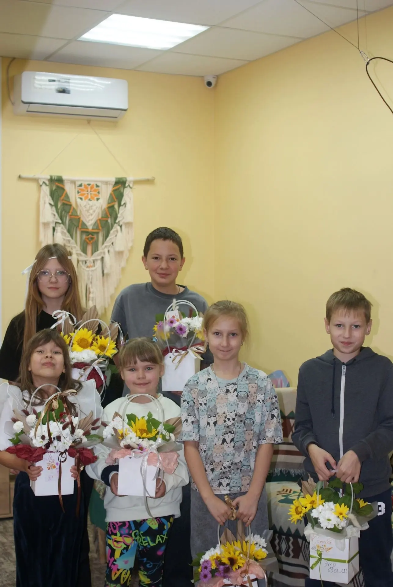🪇 В "КУКАРАЧЕ" стало по‑особенному уютно - значит цветочный мастер-класс удался💐🫶