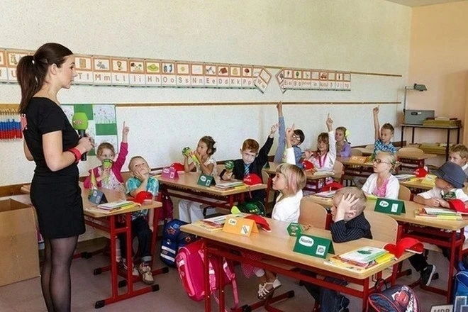 ⚡ 25 и 26 июля в 11.00 МСК приглашаем Вас пройти НОВОЕ бесплатное повышение квалификации для воспита