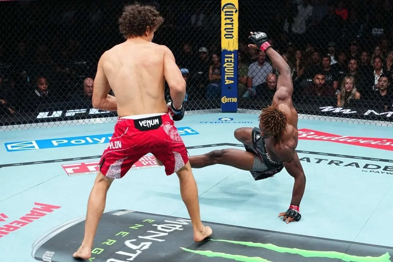 ⚡️ ОН СДЕЛАЛ ЭТО! Роман Копылов нокаутировал Гаутье в первом раунде! #UFC332
